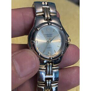 Embassy by Gruen Ladies Women's Watch Silver & Gold ‎ (needs Battery)